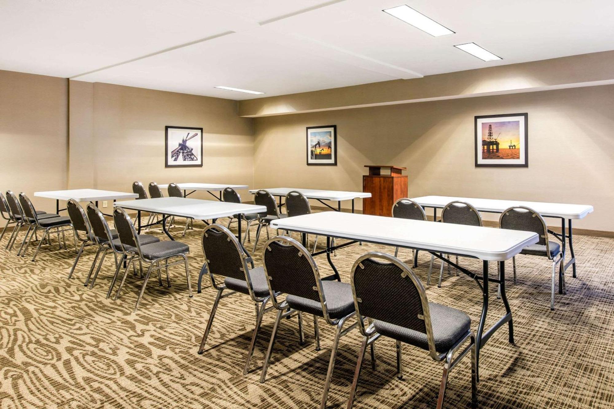 Comfort Inn & Suites Iah Bush Airport - East Humble Ngoại thất bức ảnh